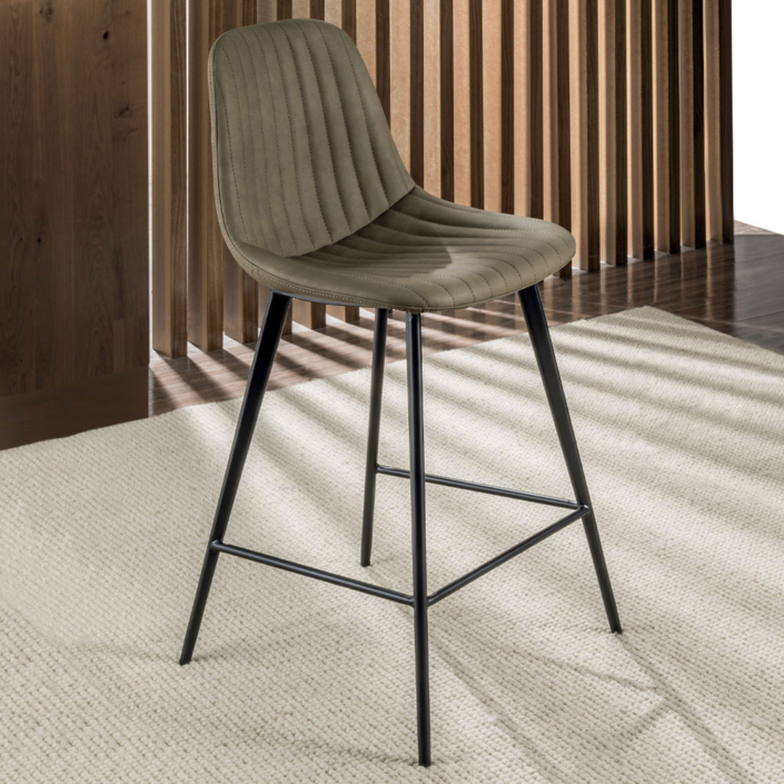 Sgabello CINQUECENTO STOOL
