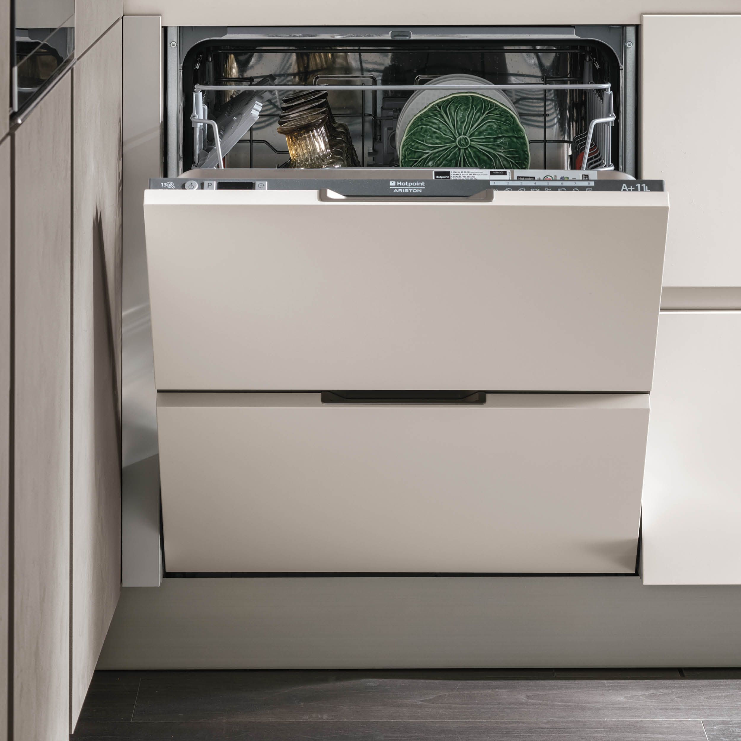 Cucina INFINITY finitura Fenix Verde Comodoro